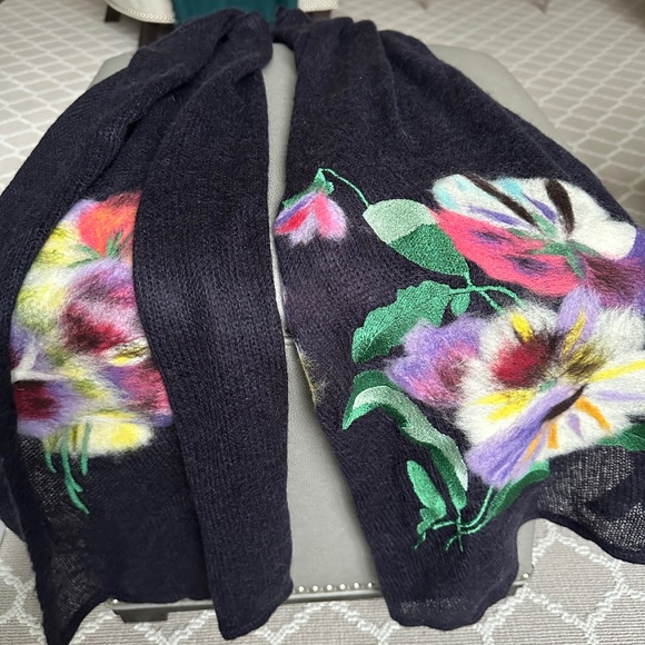 Anthropologie Accessories - Anthropologie Mohair Scarf with Pansy Design NWT